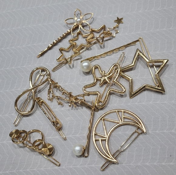 Amazon Accessories - Free Add-On: Hair Clips!